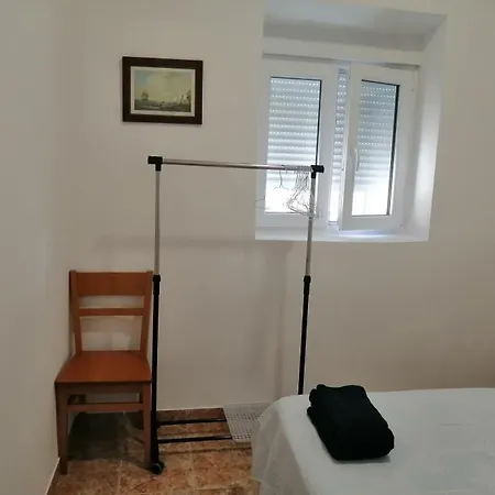 Ajuda Lägenhet *
